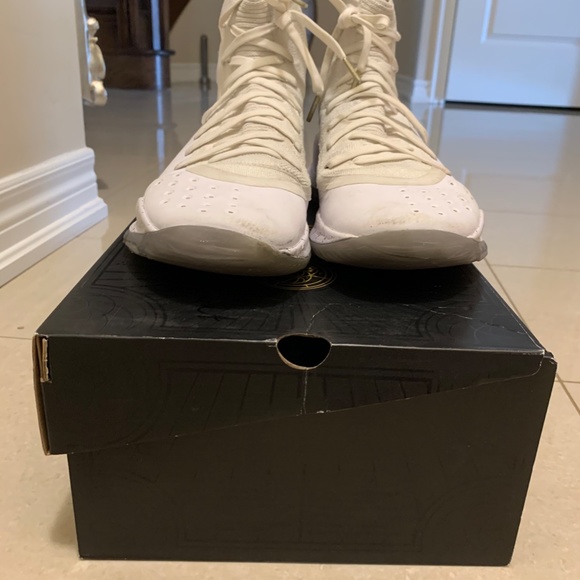 Under Armour Curry 4 White Gold - Picture 2 of 4
